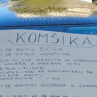 U Ilijašu osvanula poruka komšinici zbog ostataka hrane: Prešla si sve granice sa istresanjem ručkova pred garaže