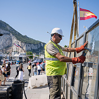 Uklonjena ograda između Gibraltara i Španije, putnici od danas prelaze bez fizičke granice