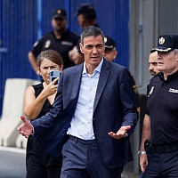 Sanchez stigao u Ceutu gdje je 40.000 migranata probilo barijere: "Ovo je kršenje teritorijalnog integriteta Španije"