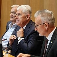Od 15 delegata u Domu naroda BiH čak devet ih neće tražiti direktni mandat na izborima