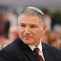 Šef izraelske tajne službe tajno otputovao u SAD na razgovore s FBI, plan prebacivanje sina Netanyahua u Izrael