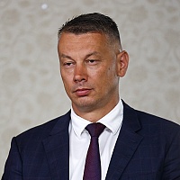 Nenad Nešić traži od MUP-a RS-a da uhapsi Zukana Heleza: Tvrdi da je prekršio zakon
