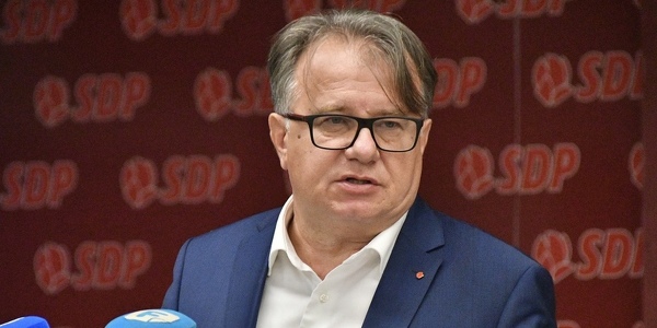 Nikšić: SDP nije u koaliciji sa SNSD-om u Doboju, stranka će odlučiti o sankcijama