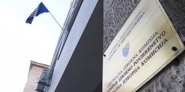 CIK ovjerio još 15 kandidatskih listi za izbore u Mostaru