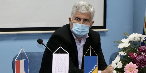 Čović: Bitno je šta će Vučić reći o BiH, a Izetbegović je podržao moj odlazak u Beograd