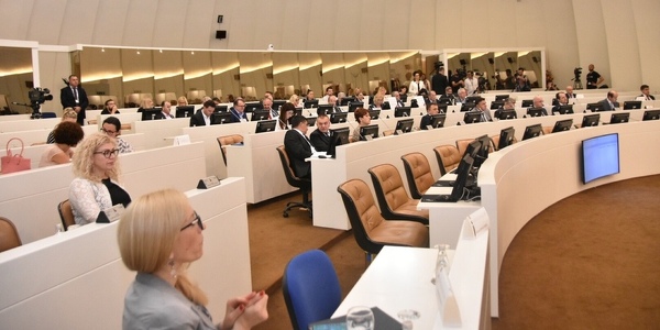 Državni parlament danas o sukobu interesa, izbornom zakonu, javnim nabavkama...