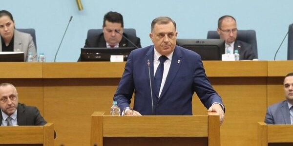 Dodik pozvao Srbiju da se izjasni da su "Bošnjaci prekršili Dejtonski sporazum" i da više ne "stoji iza njega"