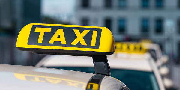 Sarajevo Taxi optužuje Bolt da "vršlja" po BiH, Žuti Taxi pozdravlja zdravu konkurenciju