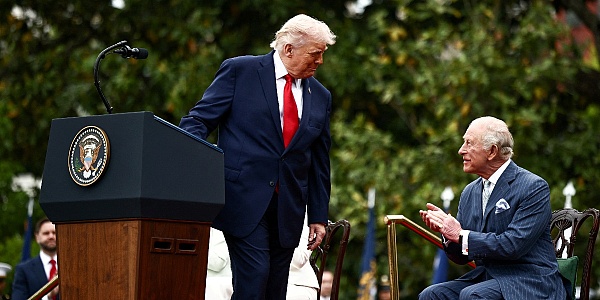 Trump otkrio da mu je majka bila zaljubljena u Charlesa, Melaniji poručio da neće dočekati 63 godine braka