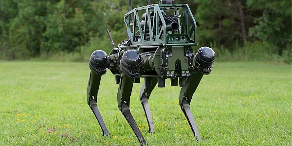 Amerikanci će testirati robotske pse opremljene sačmaricama i bacačima granata