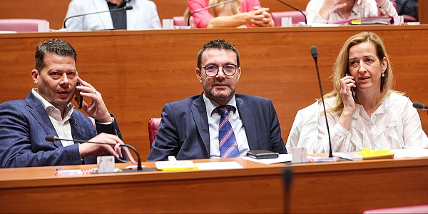 Hrvatski saborski zastupnici o kontroverznoj rezoluciji: Jedan misli da je autor HDZ, za drugog nedovoljno radikalna