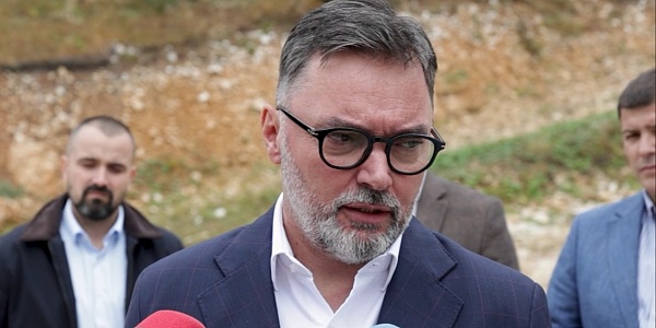 Košarac opet pričao kako Bošnjaci kupuju stanove u Istočnom Sarajevu pa sam sebe uhvatio u zamku