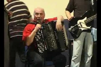 Umro poznati harmonikaš i kompozitor Jovica Petković