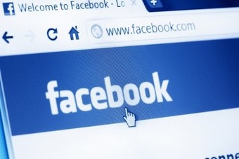 Holandija: Novčano kažnjeni zbog pozivanja na paljenje džamija putem Facebooka