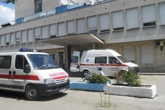 UKC Tuzla: Od posljedica trovanja rakijom nakon oca preminuo i sin