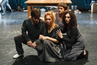 HNK Osijek gostuje u Kamernom teatru 55 sa predstavom "260 dana"