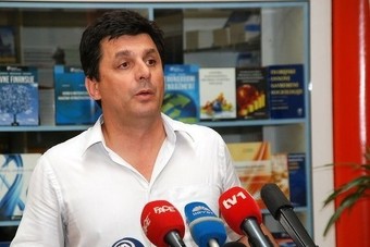 Lavić: Bosanski jezik je kulturna, znanstvena i povijesna činjenica