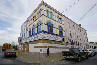 Na vratima džamije Al-Aqsa u Philadelphiji ostavljena svinjska glava