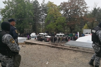 Privedeno više migranata na području Bihaća: Nakon međusobnog sukoba napali i policiju