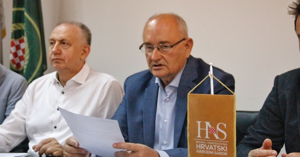 Glavno vijeće HNS-a: Osuđujemo napad na kardinala Puljića i na ...