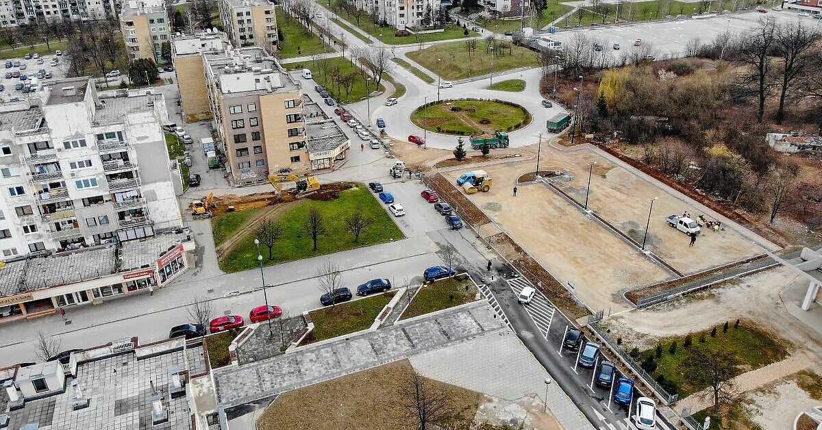 Novi Režim Saobraćaja: Dobrinja će Dobiti Novi Parking Sa 65 Mjesta