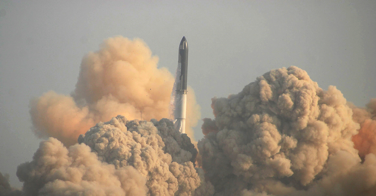 SpaceX pod istragom zbog potencijalno opasnih krhotina Starshipa koje ...