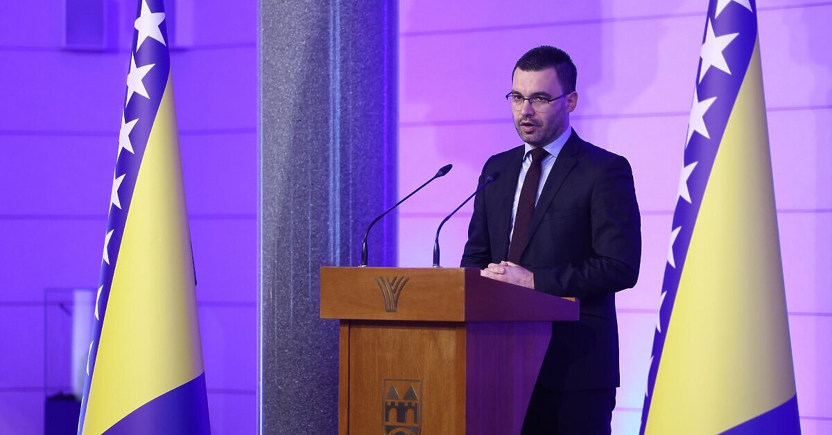 Muamer Muamer Džananović izabran za direktora Insistuta za istraživanje ...