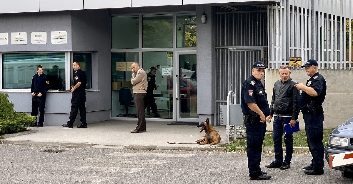 U Sarajevu uhapšen državljanin Njemačke: Zbog počinjenih djela prijeti ...