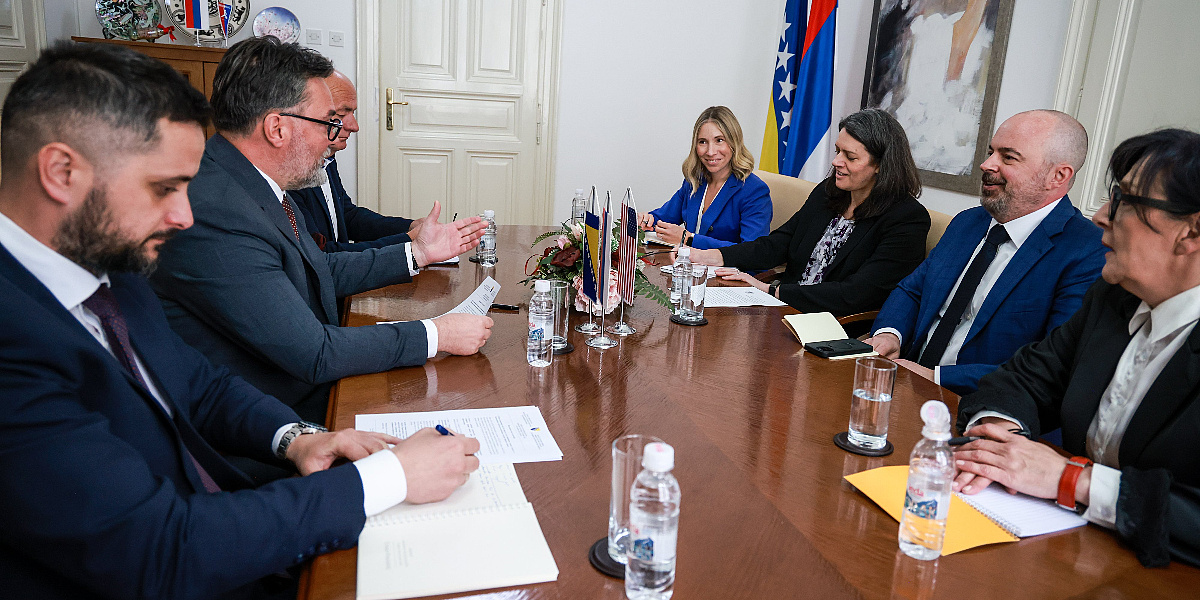 Pregovori s Hrvatskom na dnevnom redu Ambasade SAD-a u BiH: Očekuju da Košarac pokrene sporazum za uvoz plina