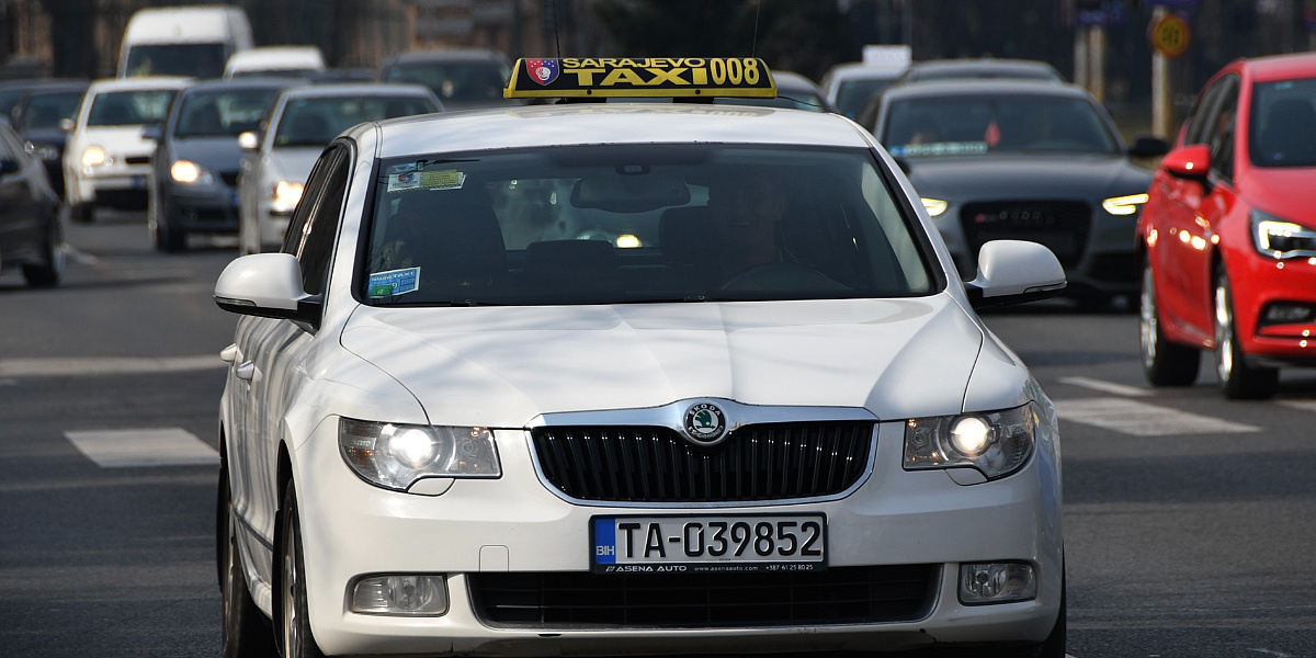 Poskupljuje taxi u Sarajevu, nove cijene na snazi od 1. aprila