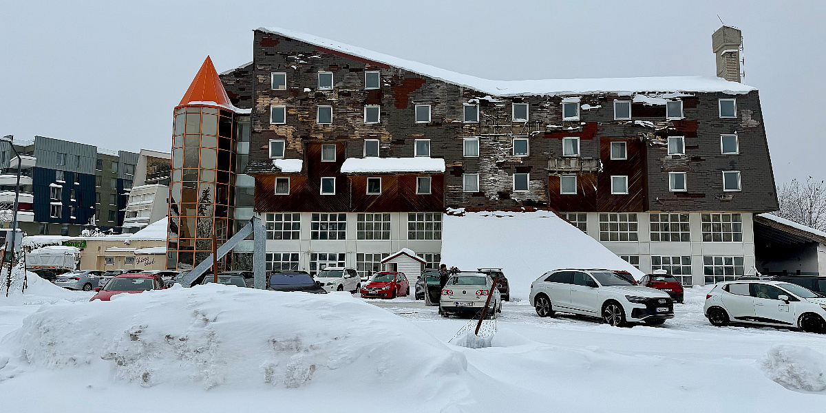 Niske temperature i snježne padavine stvorile zimski ugođaj: Na Bjelašnici zabilježeno 239 centimetara snijega