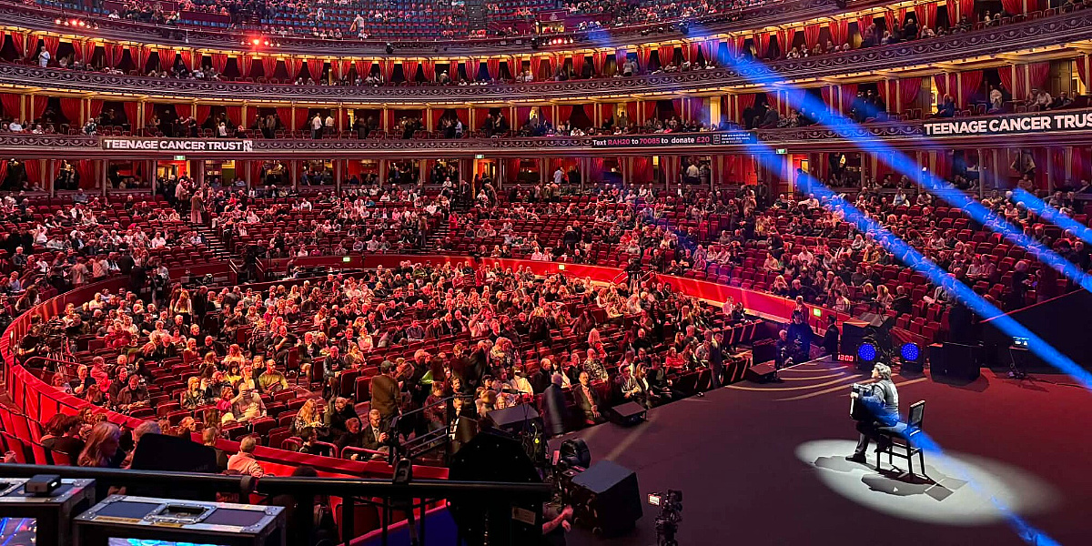 Historijski uspjeh u Londonu: Muzičar Nihad Hrustanbegović postavio svjetski rekord u Royal Albert Hallu