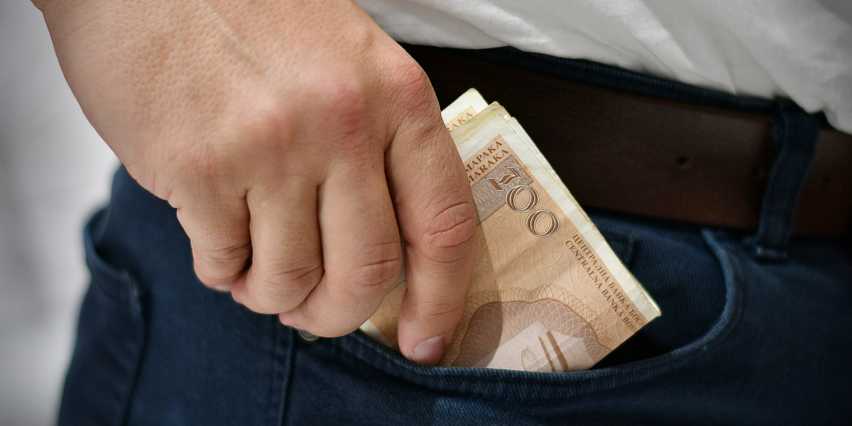 Republika Srpska povećava plate zaposlenih u javnom sektoru, što će je koštati 68 miliona KM