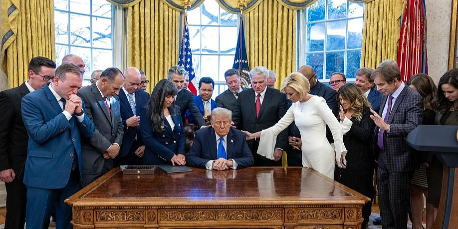 Trumpova savjetnica izazvala bijes javnosti nakon što ga je uporedila s Isusom: 