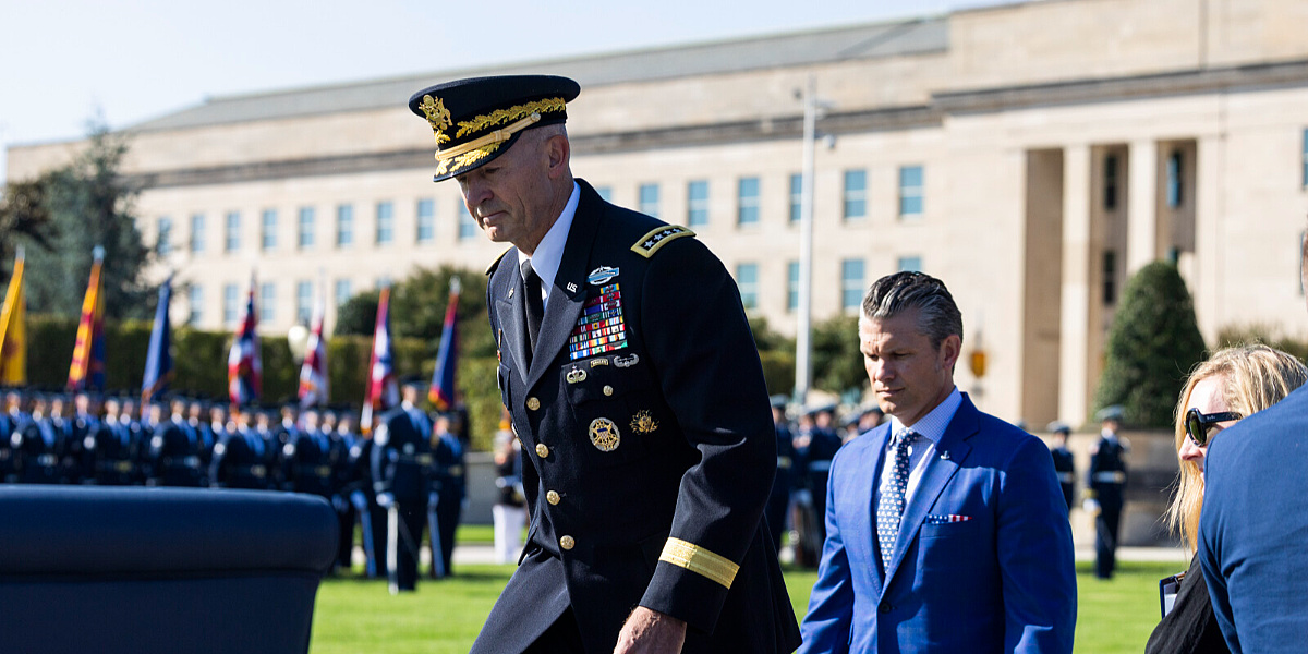Velika čistka u američkoj vojsci: Hegseth smijenio načelnika generalštaba i još dvojicu generala