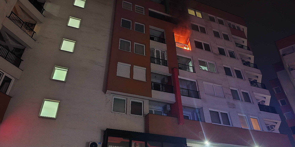 Gori stan na Stupu u Sarajevu, evakuisana cijela zgrada