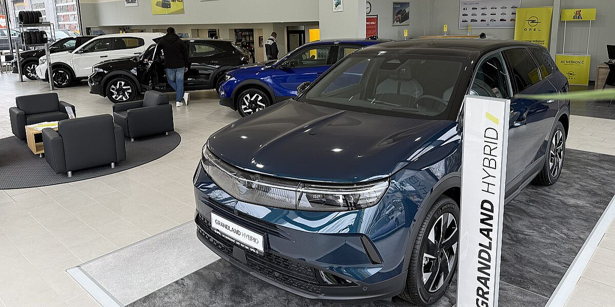 Tržište se budi, navike ostaju: U martu prodato više 15-godišnjih polovnjaka nego svih novih modela zajedno