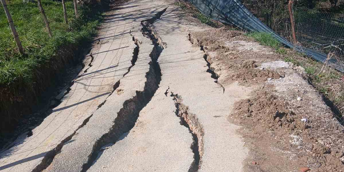 Padavine aktivirale klizište u Vogošći, došlo do prekida vodosnabdijevanja u jednoj ulici