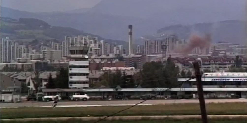 Noć kada je aerodrom pao u agresorske ruke: Kako je opsada Sarajeva počela zauzimanjem ključne lokacije