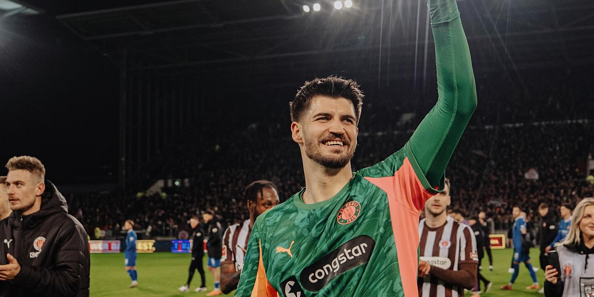 Vasilj zaboravio kikseve protiv Velsa i Italije: Sjajnim odbranama donio vrijedan bod St. Pauliju