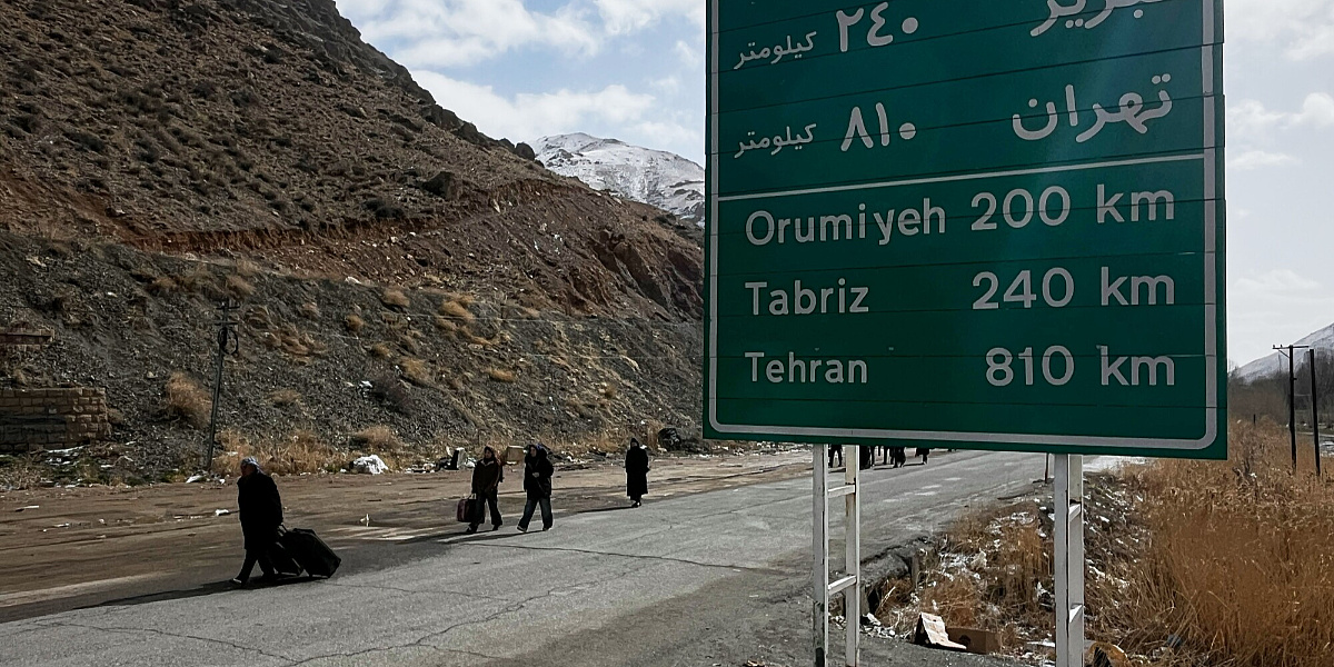 Dvanaestosatna vožnja kroz Iran otkriva drugačiju priču: Normalan saobraćaj, puni restorani i 