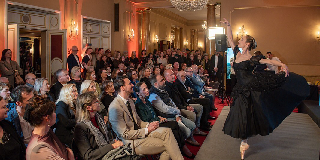 U Narodnom pozorištu Sarajevo upriličena promocija pozorišne monografije 