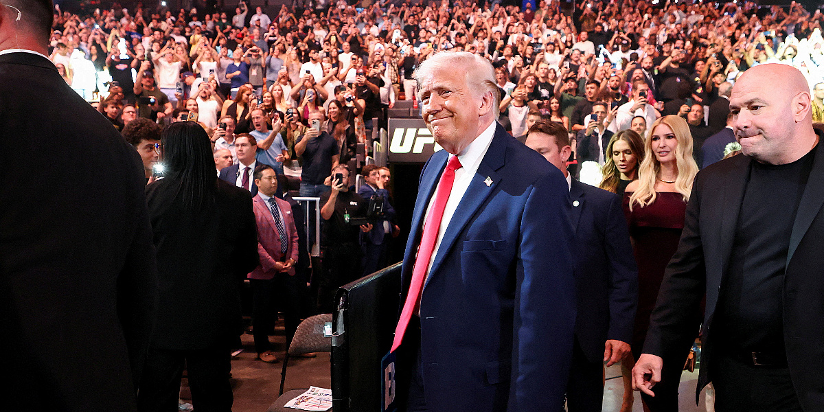 Trump bez stresa zbog Irana: Dok je svijet čekao vijesti o pregovorima, on bio na UFC događaju