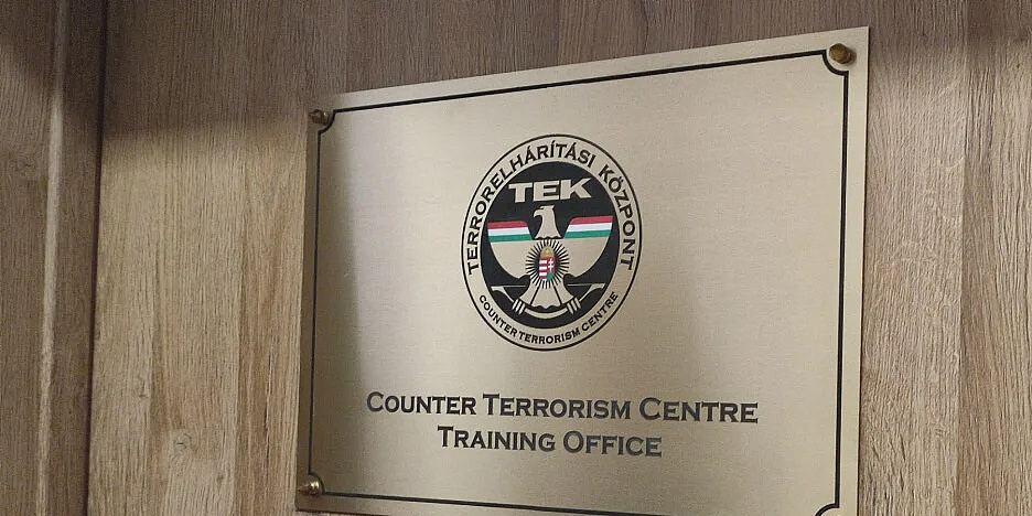 Prvi test za Magyara u odnosima s BiH, hoće li ukinuti ured policijske jedinice TEK u Banjoj Luci