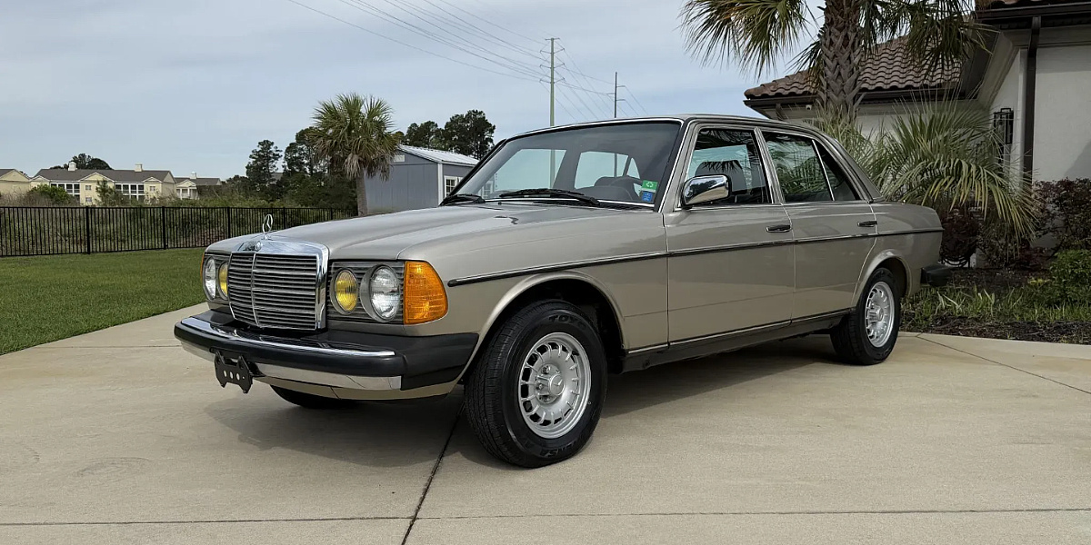 Mercedes-Benz W123 300D Turbo iz 1985. godine prešao je samo 29.000 kilometara