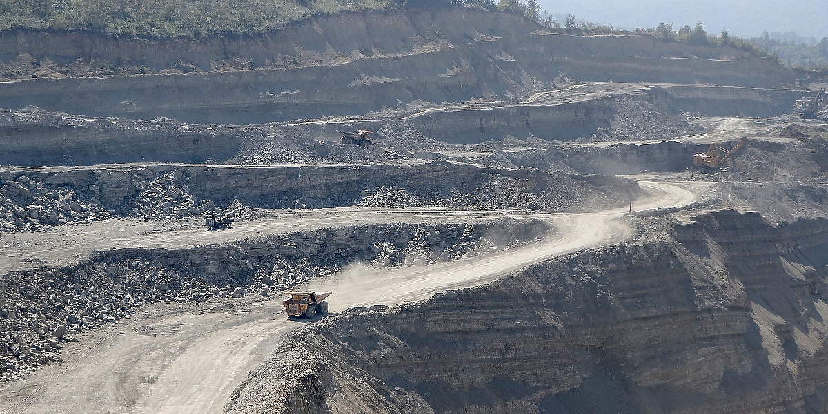 Dvojicu muškaraca iz Banovića terete za krađu u rudniku, pričinili štetu od 10 hiljada KM