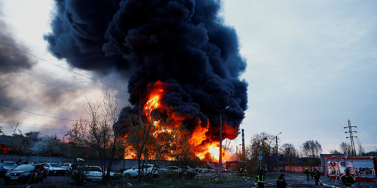 Masovno raketiranje i napad dronovima na Ukrajinu: Deseci stradalih, Kijev u ogromnom oblaku crnog dima
