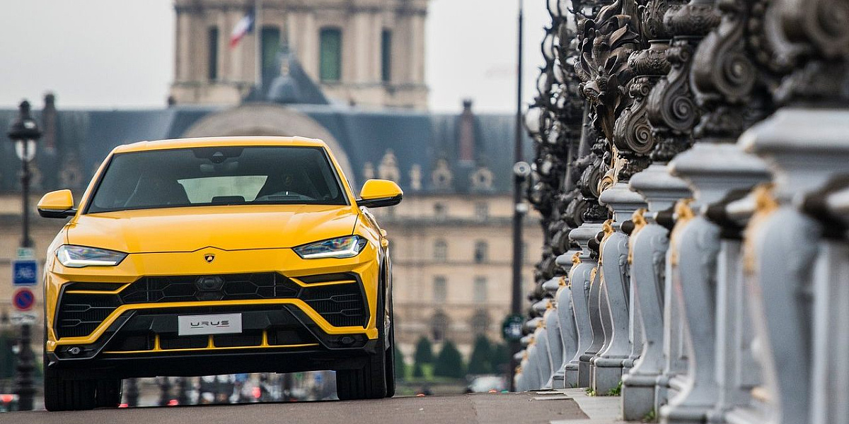 Funkcioner dolazio na posao s 300.000 eura vrijednim Lamborghini Urusom, ministar ga otpustio