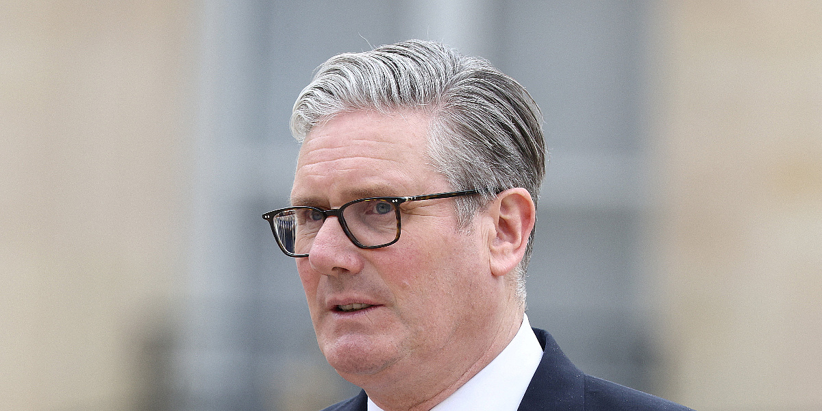 Da li će skandal s ambasadorom povezanim s Epsteinom srušiti britansku vladu: Starmer odbio dati ostavku