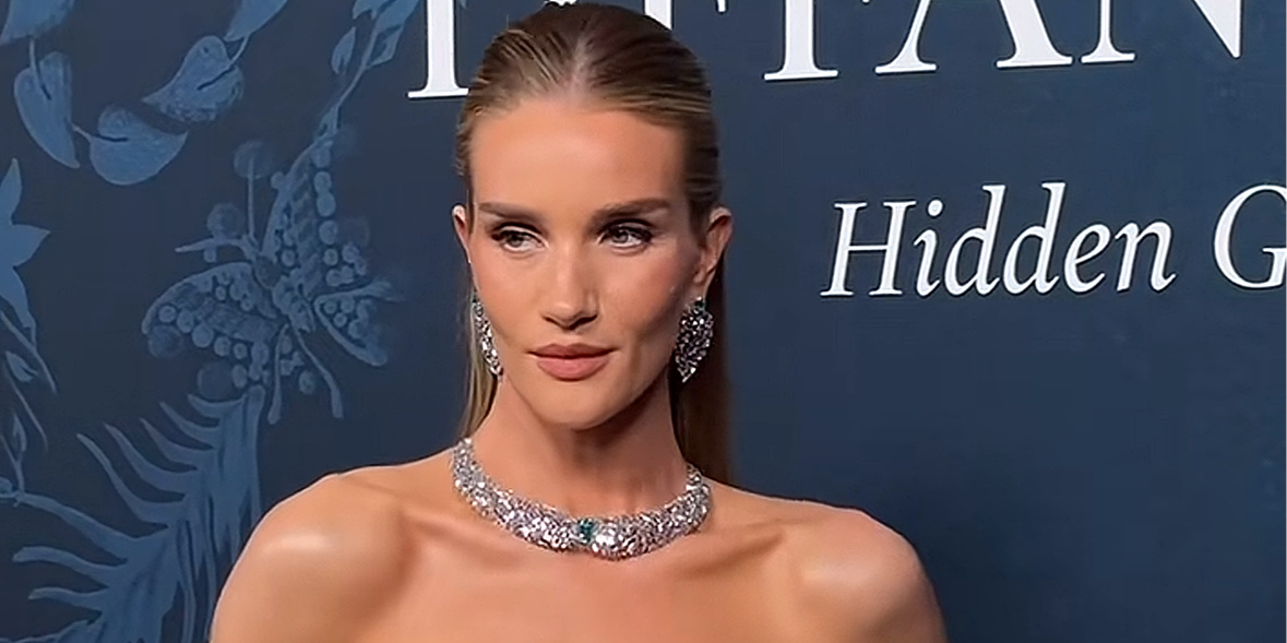 Rosie Huntington-Whiteley bila je pojam elegancije na Tiffany zabavi, haljinom istaknula vitku figuru